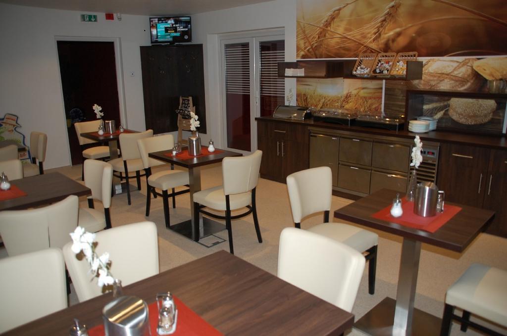 Casilino Hotel A 24 Виттенбург Экстерьер фото
