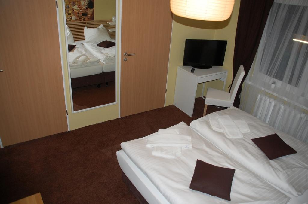 Casilino Hotel A 24 Виттенбург Экстерьер фото